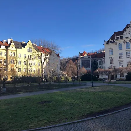 Janlouis Praag