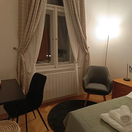 Janlouis Apartamento